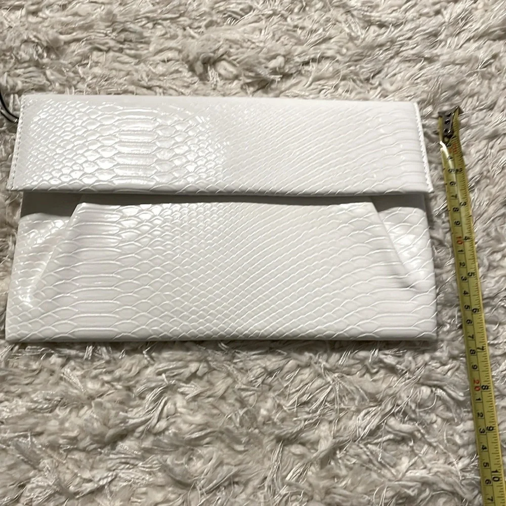 Women's White Faux Leather Croc Front Flap Clutch Purse Chain Crossbody Strap